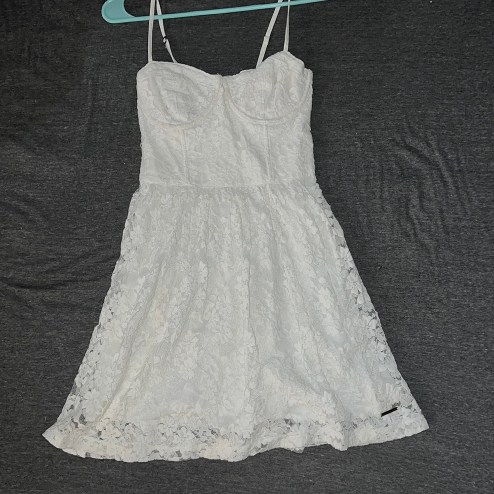 White dress Abercrombie